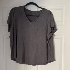 Old Navy Women's Charcoal Short Sleeve Tee